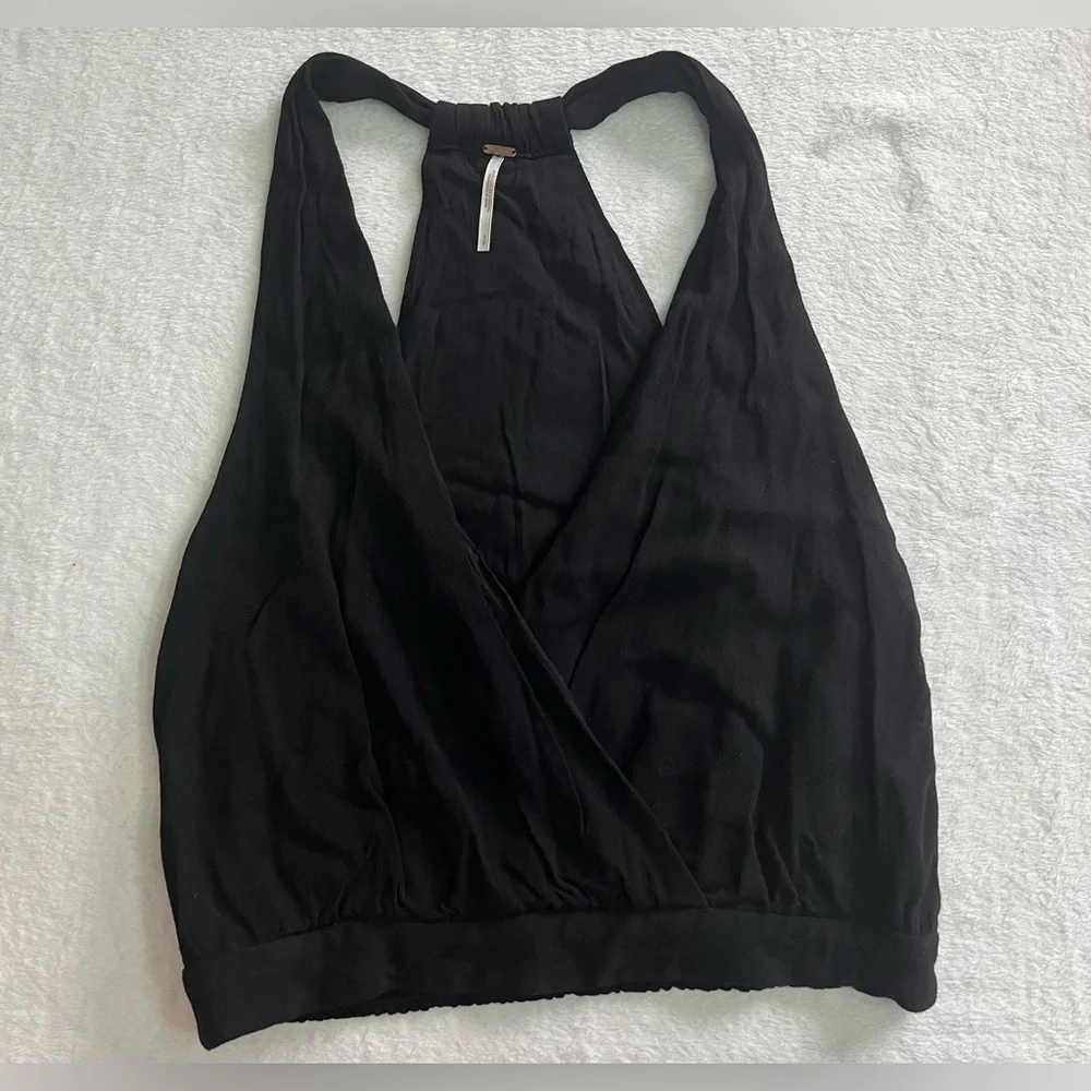 Free People women’s small black vneck sleeveless fall layering tank top